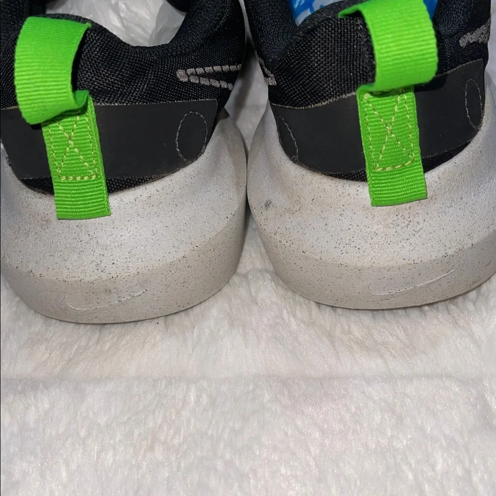 Nike Crater